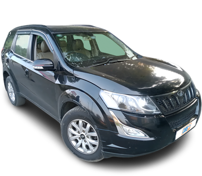 Mahindra XUV500-img